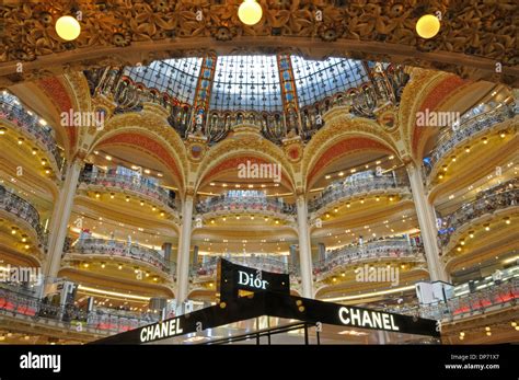 ‭Galeries Lafayette Haussmann‬ in 40 Boulevard Haussmann 